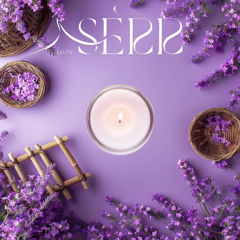 شمعة سر بيوتي المعطرة بشمع العسل برائحة اللافندر و الباتشولي 125 غرام، مصنوعة من شمع العسل العضوي و الزيوت  النباتية الطبيعية. مثالية للاسترخاء و التأمل.