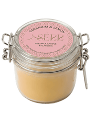 Geranium & Lemon beeswax candle 125g in labeled glass jar by SerrBeauty