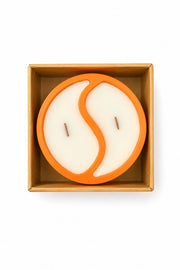 Top view of Seasons of Serr candle with product details