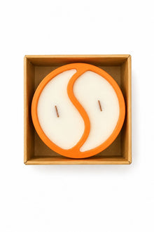 Top view of Seasons of Serr candle with product details